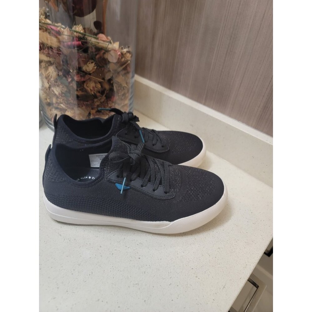Vessi Weekend waterproof casual sneakers, size 8, black - Picture 4 of 9